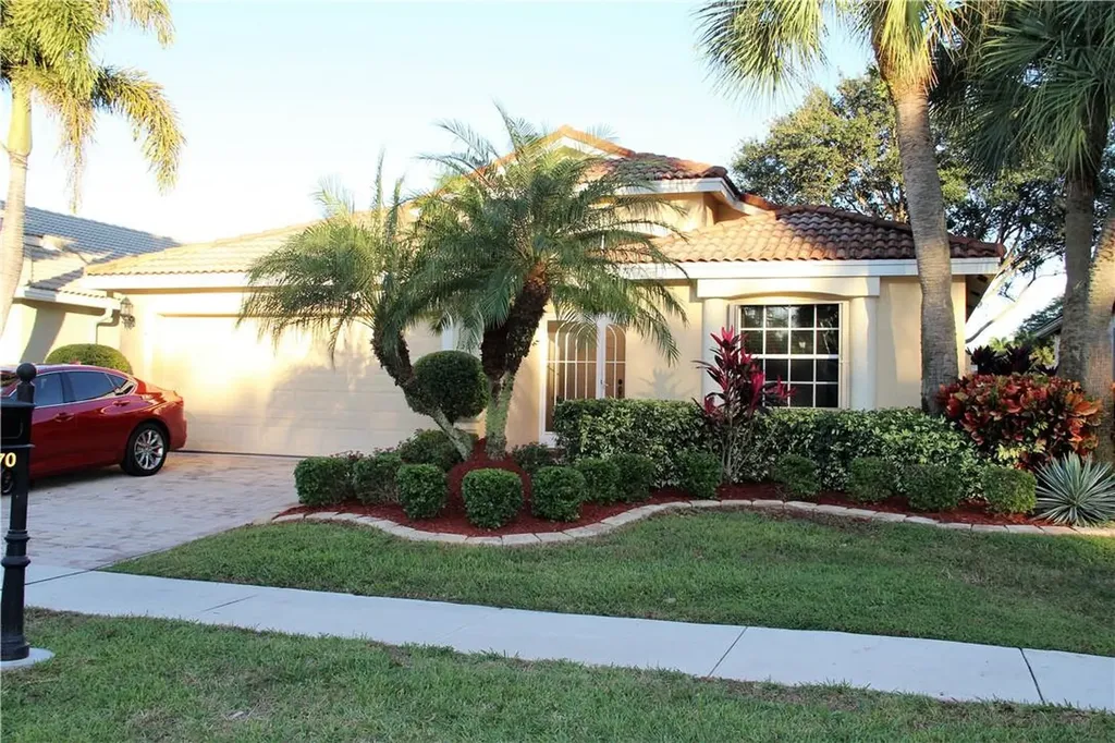 13870 Via Da Vinci Delray Beach FL 33446