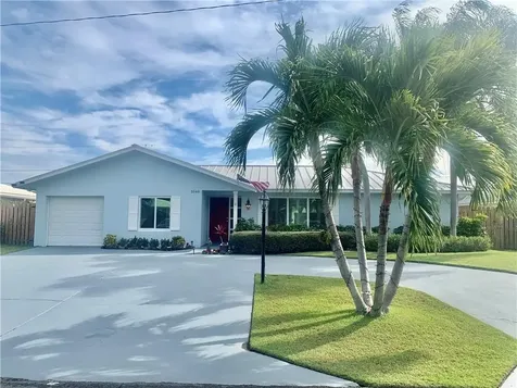 2540 SW 14th Street Boynton Beach FL 33426