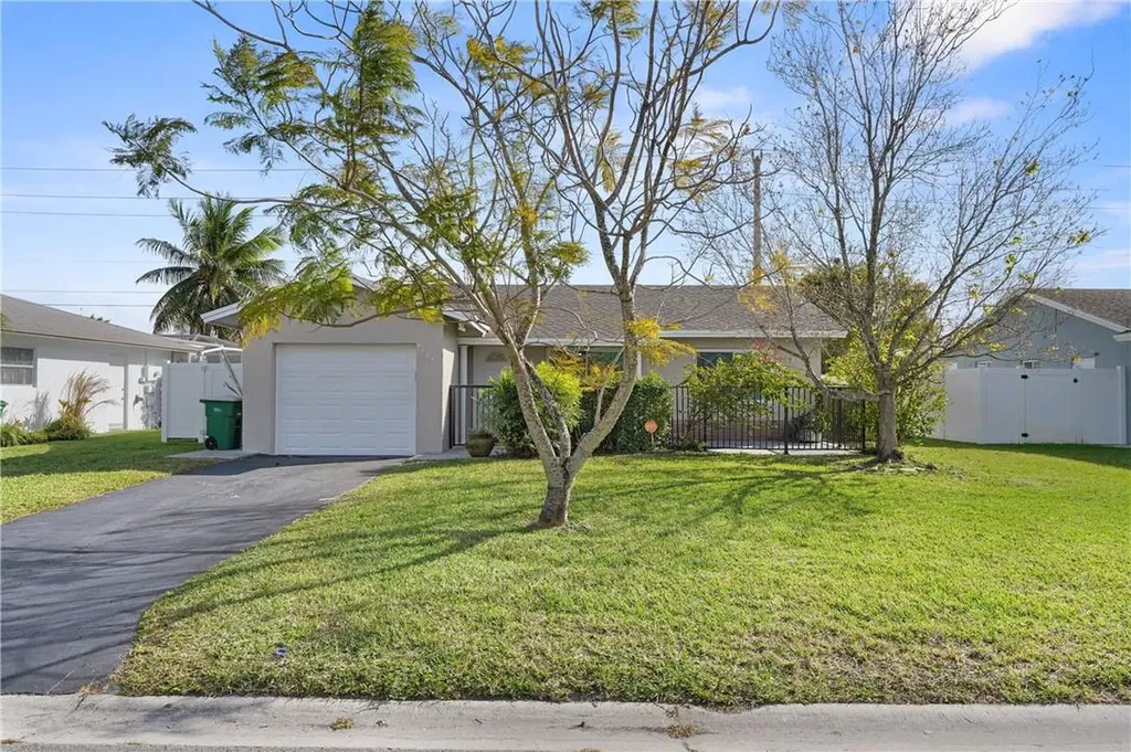 9104 NW 81st Court Tamarac FL 33321