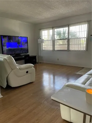 2401 Antigua Coconut Creek FL 33066