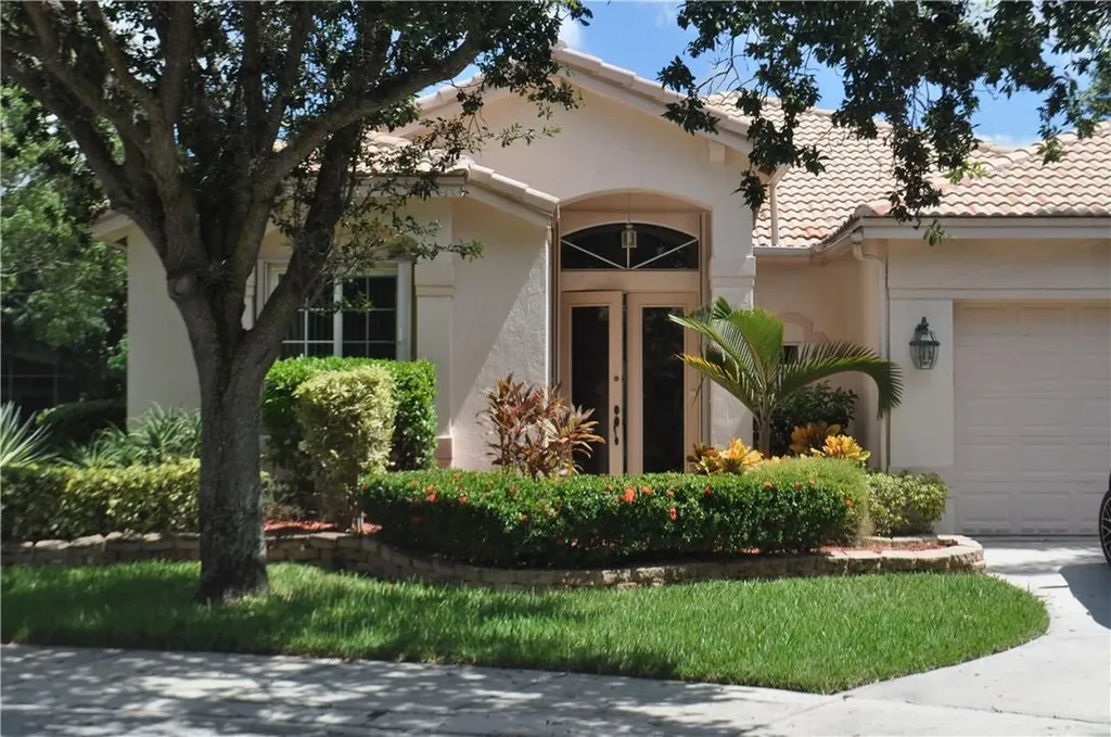 6000 NW Swans Way Coconut Creek FL 33073