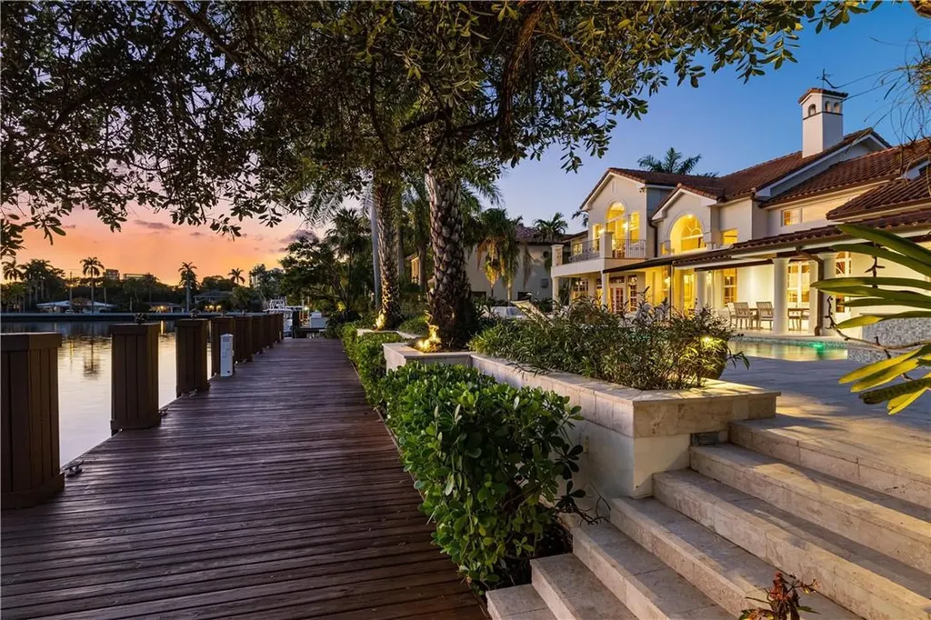 1624 SE 8th Street Fort Lauderdale FL 33316