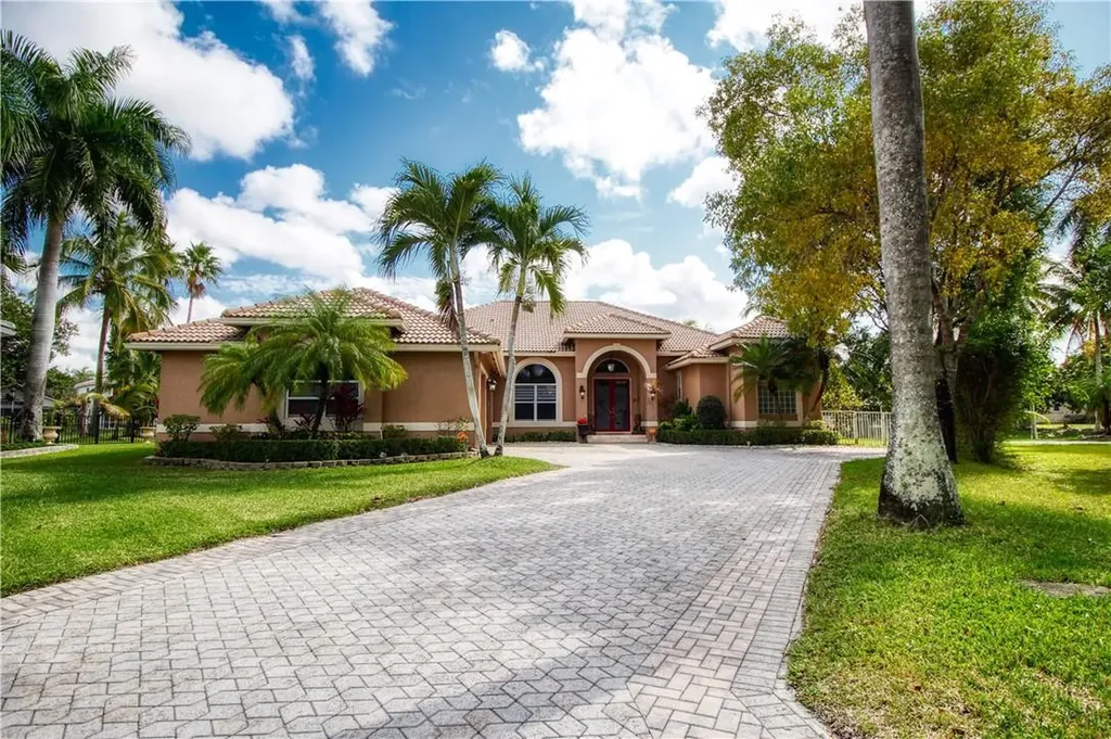11820 NW 11th Court Coral Springs FL 33071