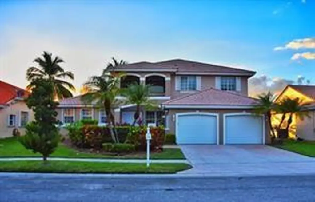 368 SW 188th Terrace Pembroke Pines FL 33029