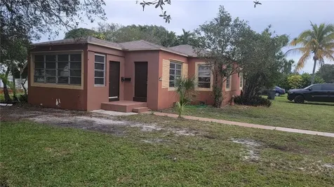 603 N 26th Avenue Hollywood FL 33020
