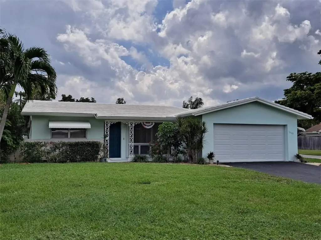 1690 NW 43rd Street Oakland Park FL 33309