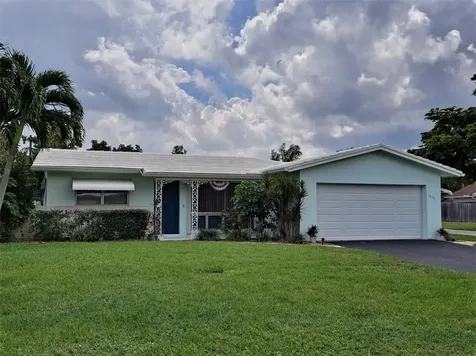 1690 NW 43rd Street Oakland Park FL 33309