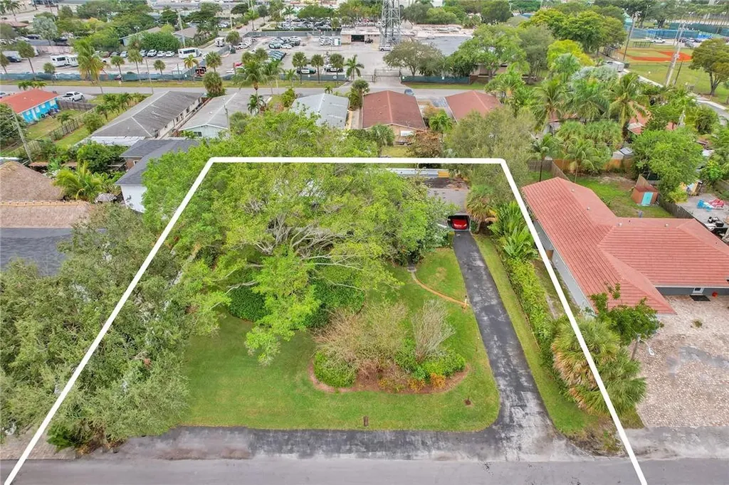 149 NE 5th Avenue Deerfield Beach FL 33441