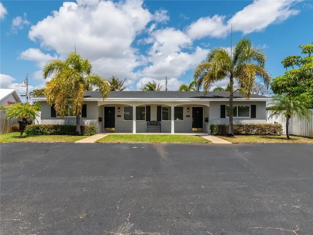 1761 NE 52nd Street Oakland Park FL 33334
