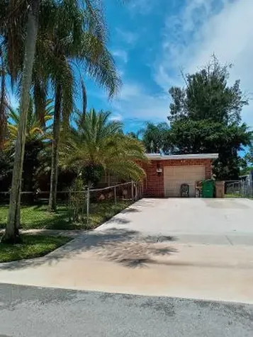 3911 SW 59th Terrace Davie FL 33314