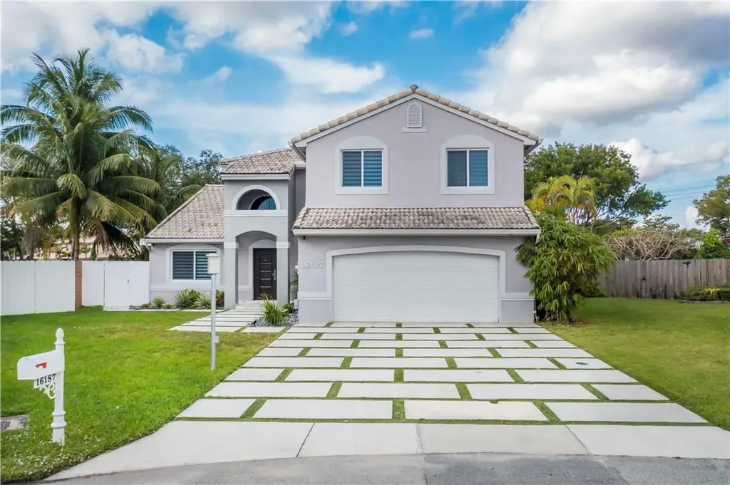 16187 SW 72nd Terrace Miami FL 33193