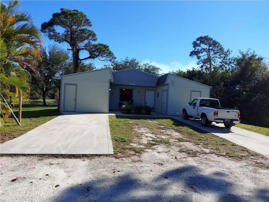 3998 SE Lincoln Street Stuart FL 34997
