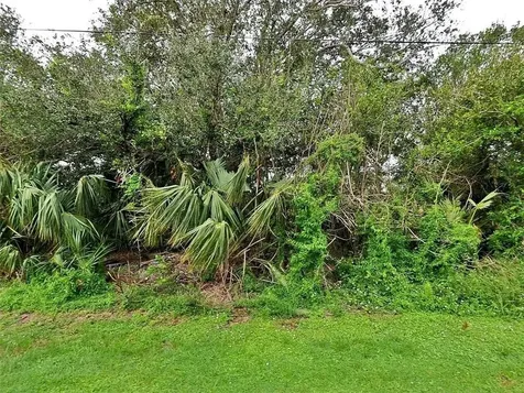 1752 SW Glade Street Port St Lucie FL 34953