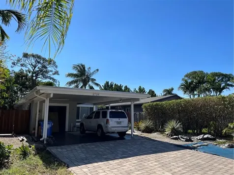 1728 NE 38th Street Oakland Park FL 33334