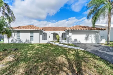 9781 NW 10th Street Plantation FL 33322