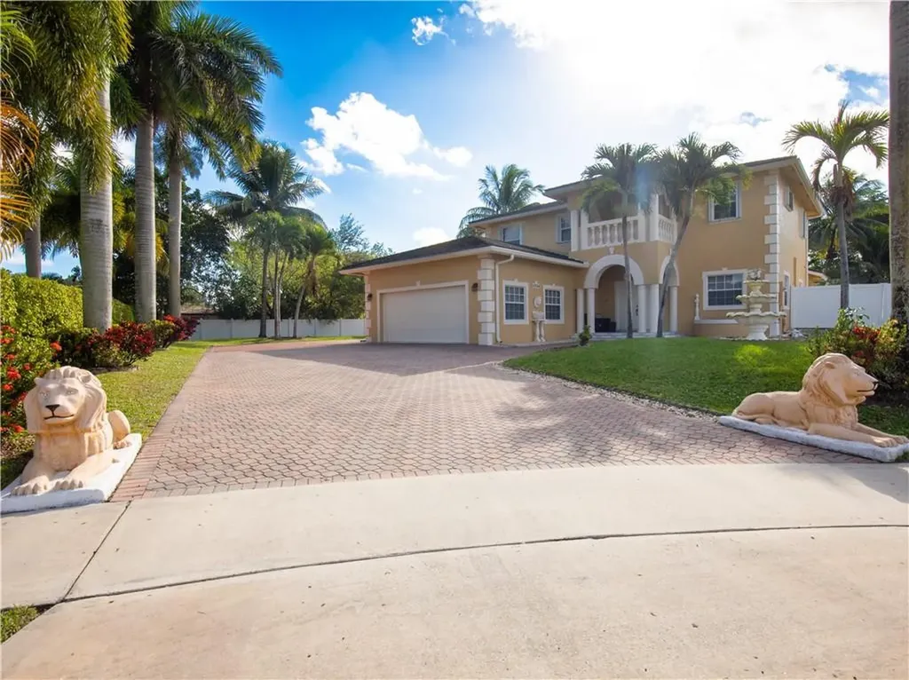 4756 Dorchester Mews Haverhill FL 33415