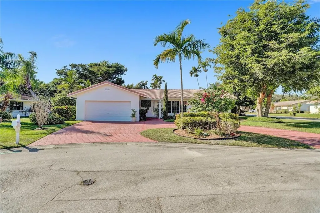 3228 NW 120th Avenue Coral Springs FL 33065