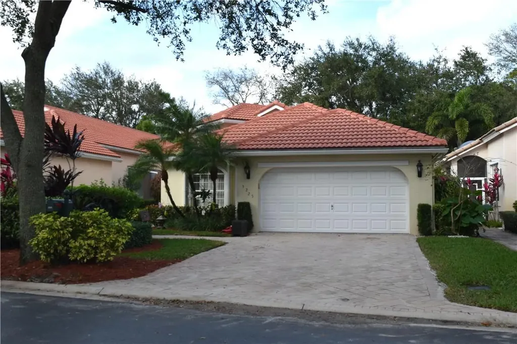 5225 Brookview Drive Boynton Beach FL 33437