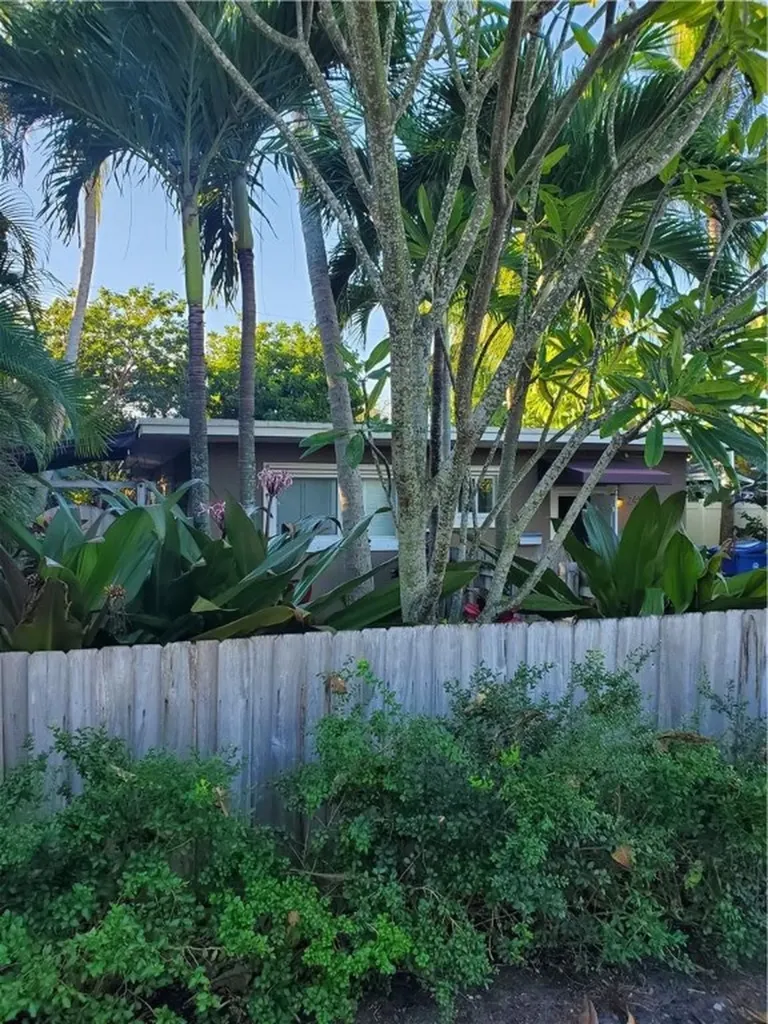 2417 NE 15th Avenue Wilton Manors FL 33305