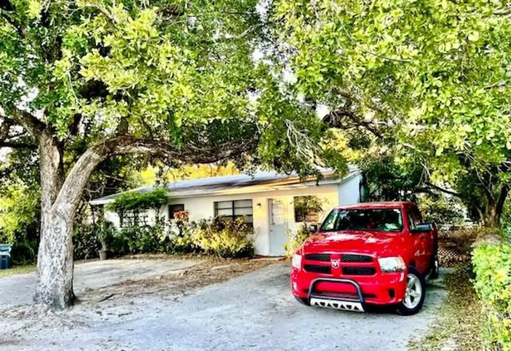 1918 Sheridan Street Hollywood FL 33020