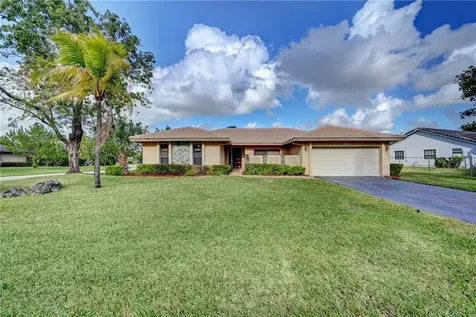 8655 NW 19th Drive Coral Springs FL 33071