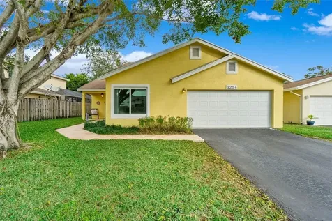 3254 NW 102nd Avenue Sunrise FL 33351