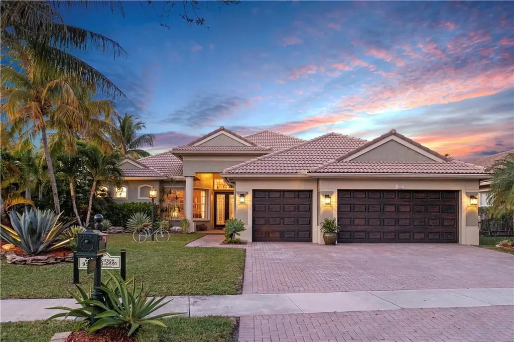 10971 NW 69th Place Parkland FL 33076