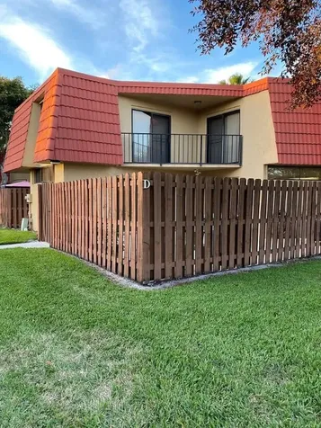 8194 Thames Boulevard Boca Raton FL 33433