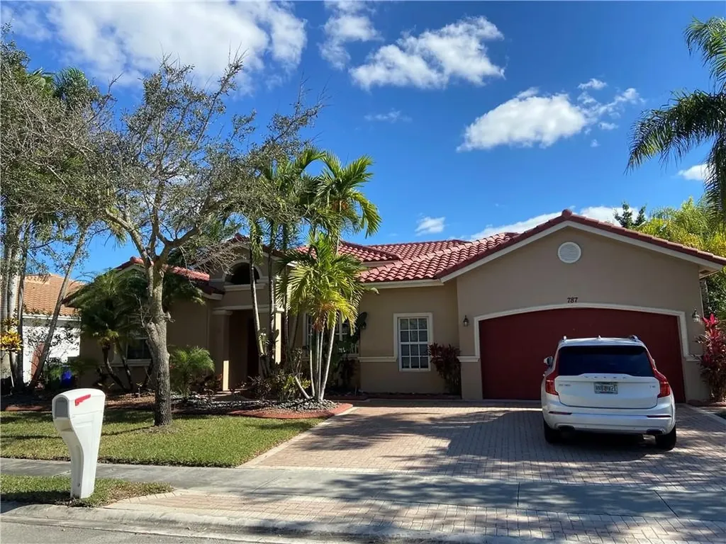 787 SW 159th Way Pembroke Pines FL 33027