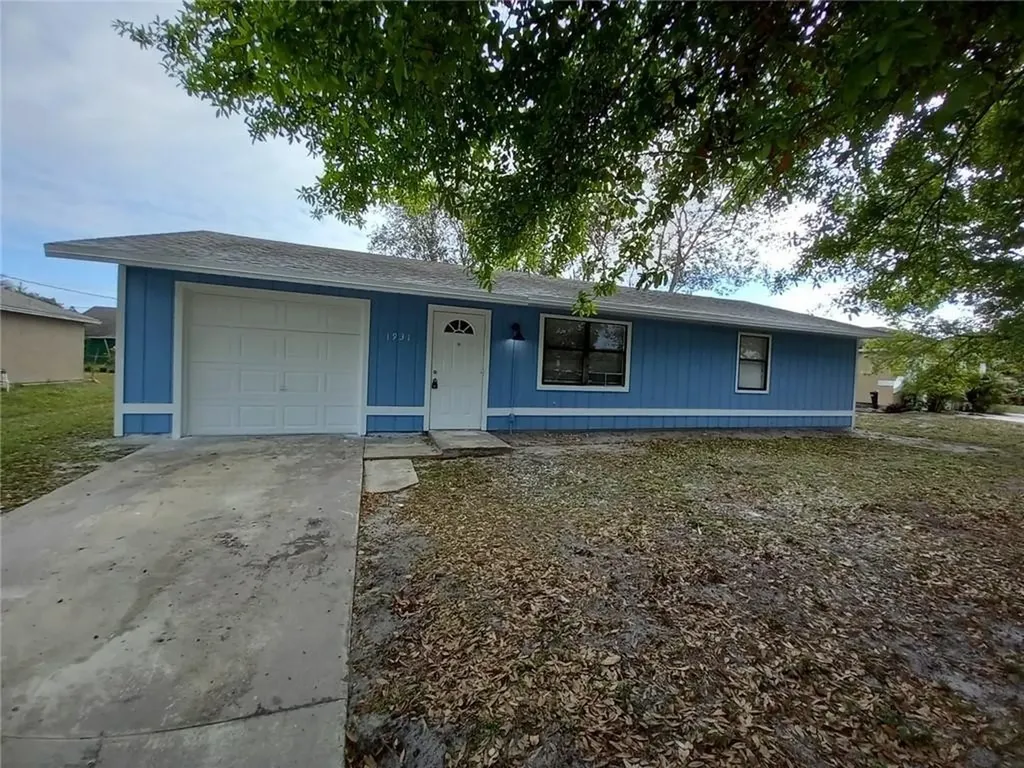 1931 SW Morelia Lane Port St Lucie FL 34953