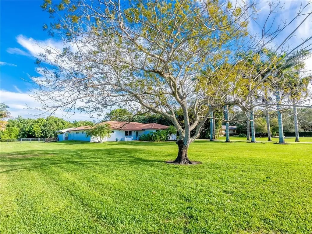 3450 SW 116th Avenue Davie FL 33330