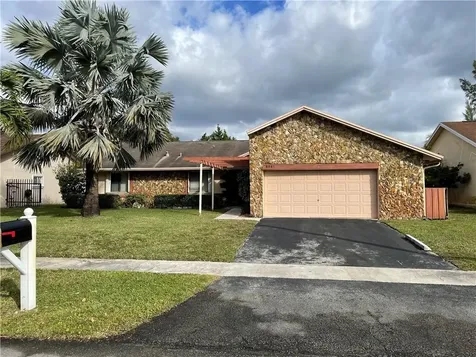 8551 NW 54th Court Lauderhill FL 33351
