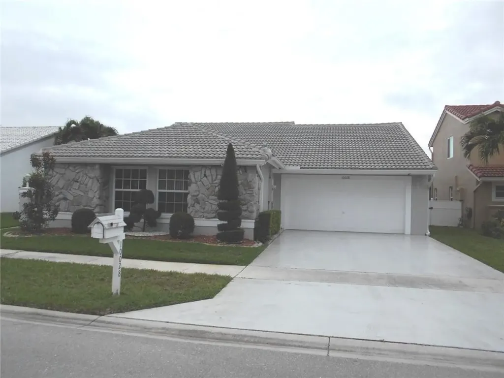 10028 Country Brook Road Boca Raton FL 33428
