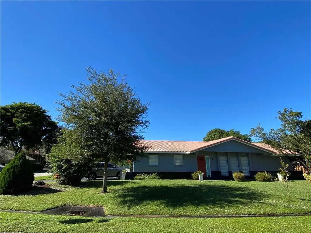 3700 NW 114th Lane Coral Springs FL 33065