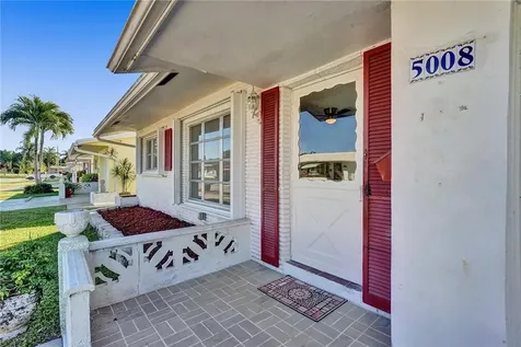 5008 NW 50th Court Tamarac FL 33319