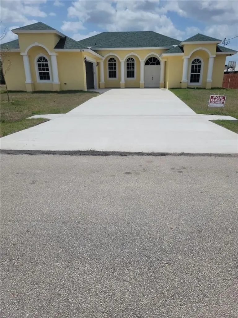 374 SW Fig Avenue Port St Lucie FL 34953