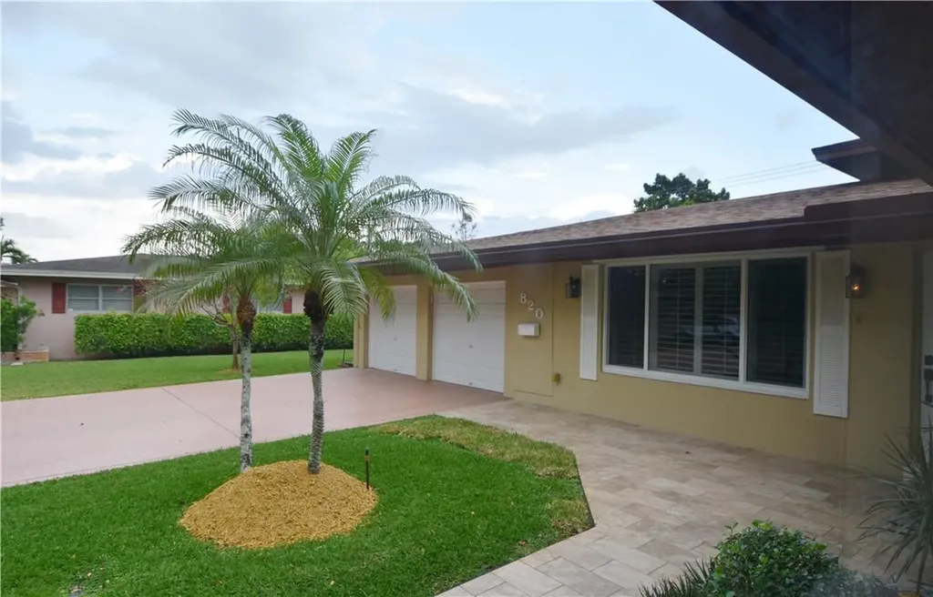 820 Camellia Court Plantation FL 33317