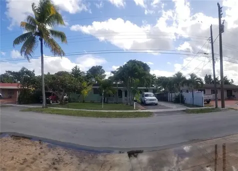 4960 NW 178th Terrace Miami Gardens FL 33055