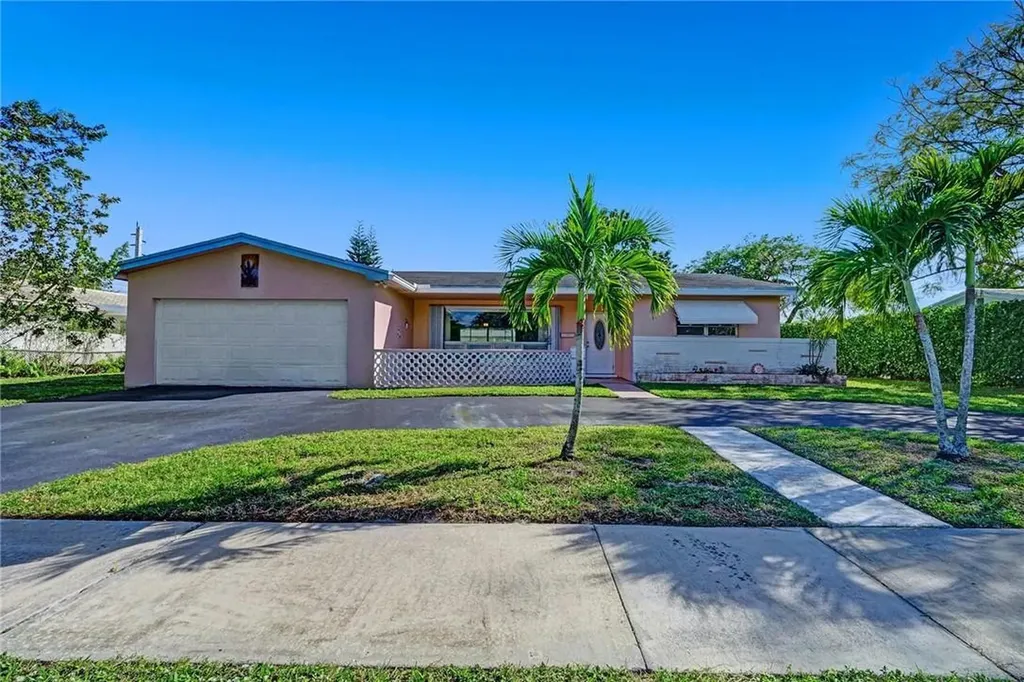 4406 Fillmore Street Hollywood FL 33021