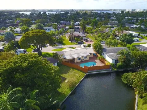 3650 NW 17th Terrace Oakland Park FL 33309