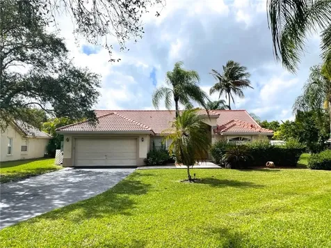 981 SW 126th Way Davie FL 33325
