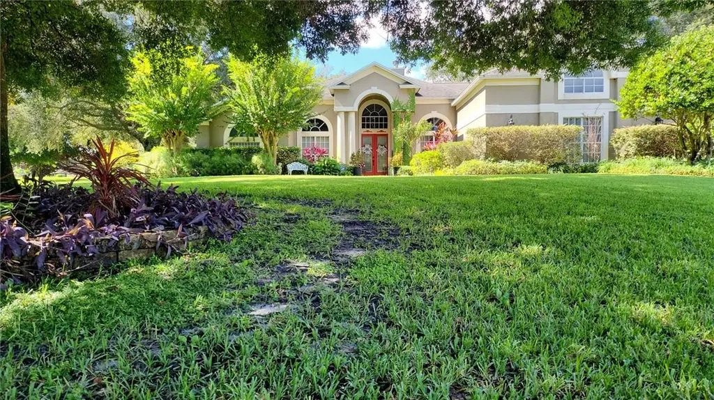 2816 Tropic Court Winter Garden FL 34787