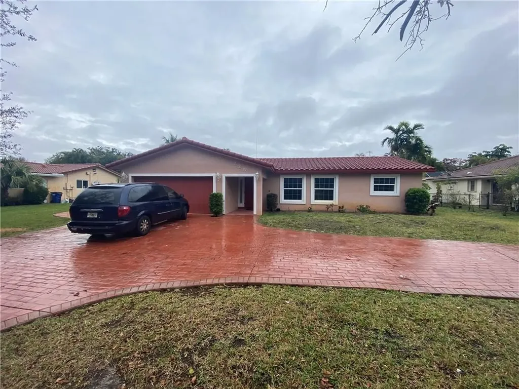 235 NW 95th Terrace Coral Springs FL 33071