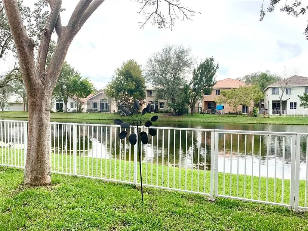 5030 Heron Court Coconut Creek FL 33073