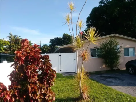 916 NW 26th Street Wilton Manors FL 33311