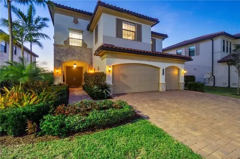 8307 NW 112th Lane Parkland FL 33076