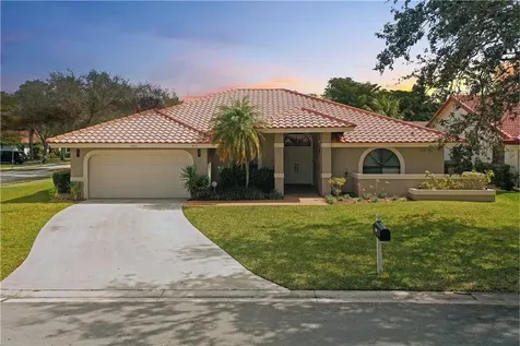 4789 NW 98th Lane Coral Springs FL 33076