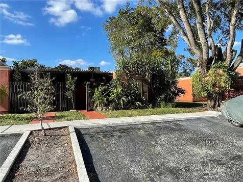 10301 Greenhouse Road Pembroke Pines FL 33026