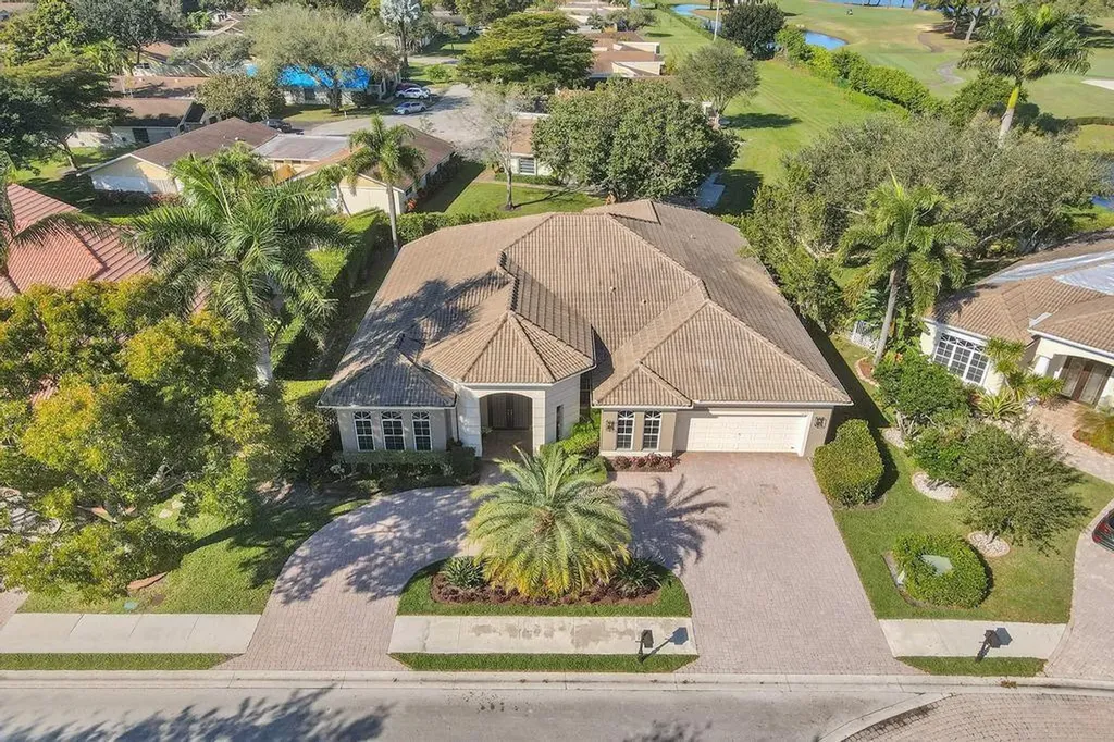 3649 Spanish Oak Point Davie FL 33328