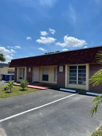 7720 SW 10th Court North Lauderdale FL 33068